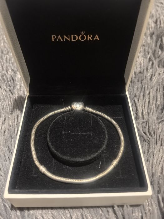 Оригинална гривна Pandora