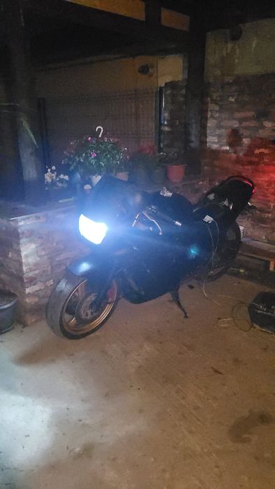 Vand suzuki gsxf600 katana