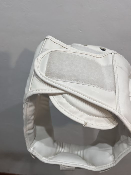 Шлем для Каратэ,единоброства