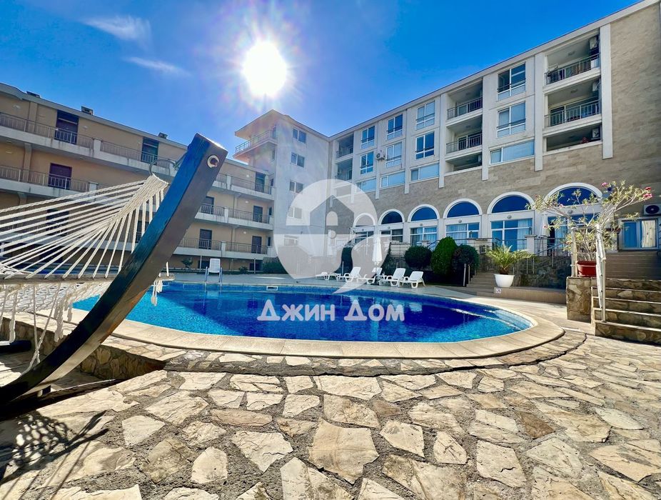 Продава се Двустаен апартамент в Свети Влас - 96 кв.м за 1042 €/кв.м - Снимка #10