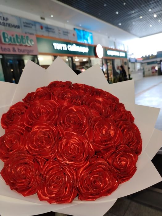 Цветы из атласных лент