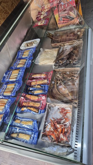 Витринный холодильник