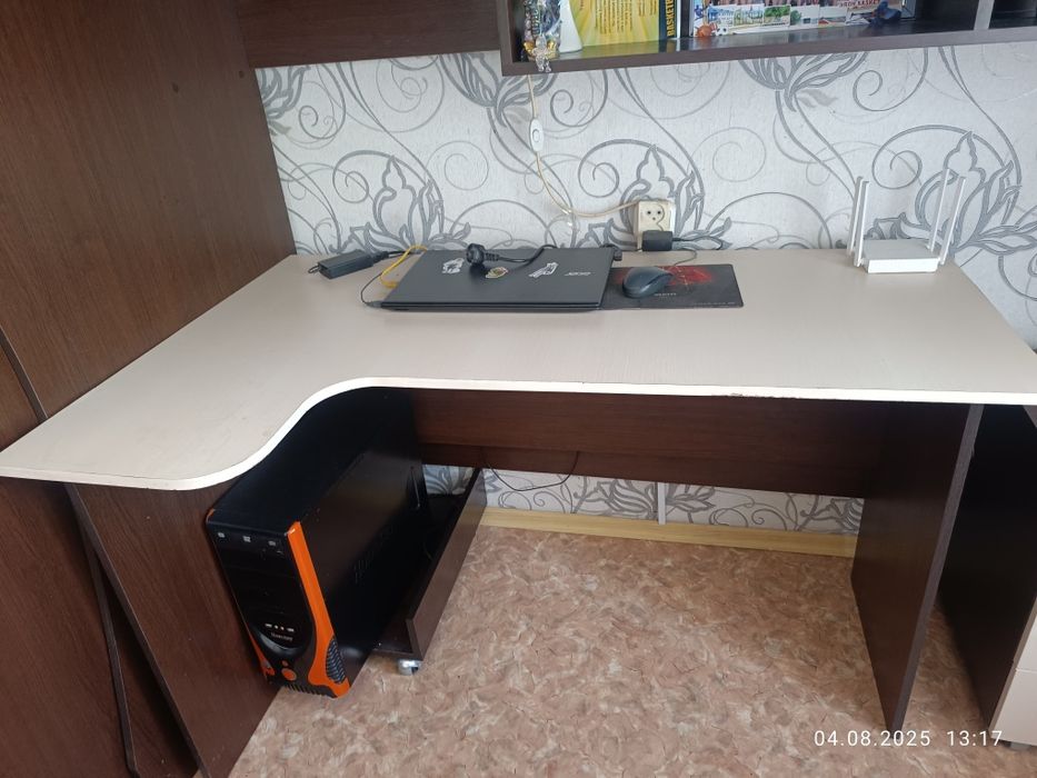 Продам детскую стенку