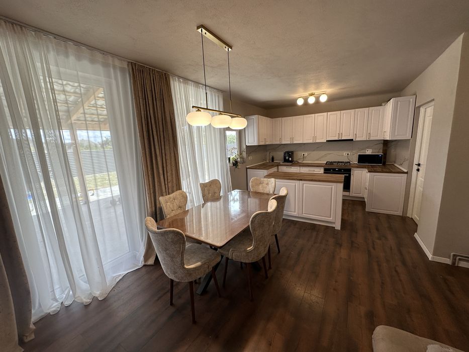 Casă de vânzare – Chișineu-Criș | 128 mp + teren 1.500 mp