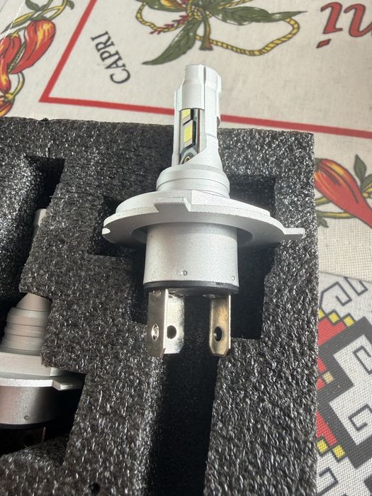 Лед крушки AILEO H4-6000K