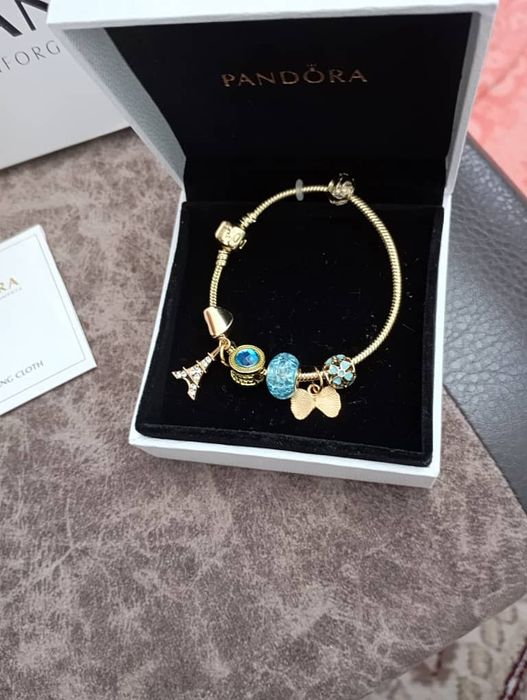 Продам браслет пондора новый