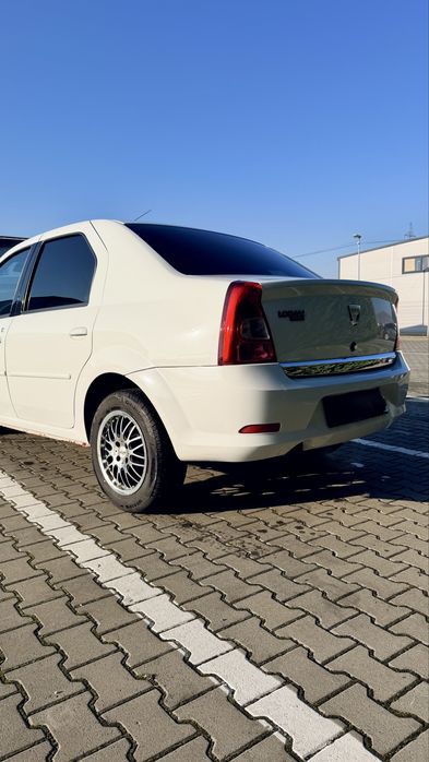 Dacia Logan 1.2 L benzină + GPL 75 cp an 2011