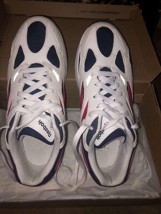 Reebok aztrek 42 номер