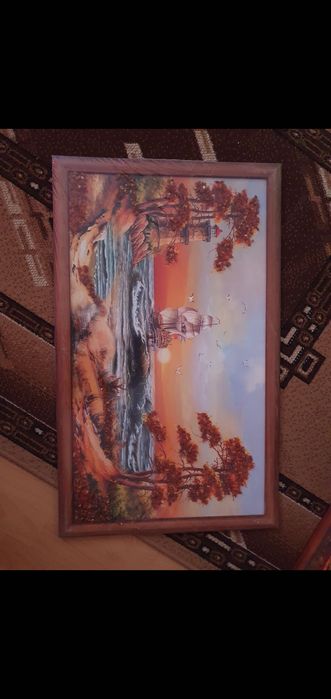 Картини с кехлибар от 2лв. до 20лв. Гердани и гривни от кехлибар