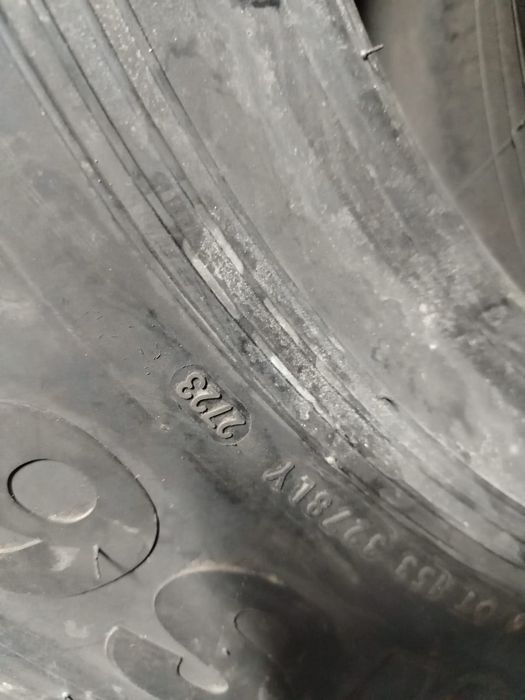 Новая резина 10.00.20