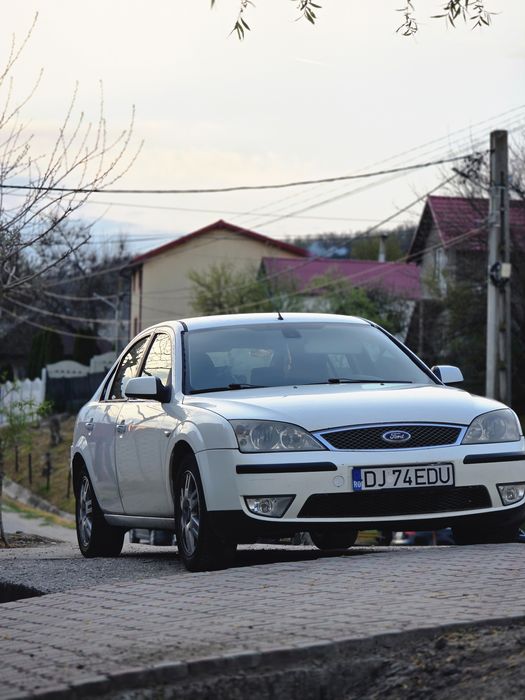 Vând ford mondeo mk 3
