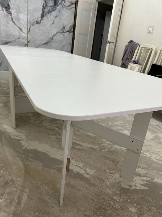 Продается стол складной