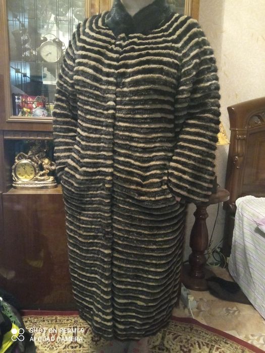 Продам польто из норки