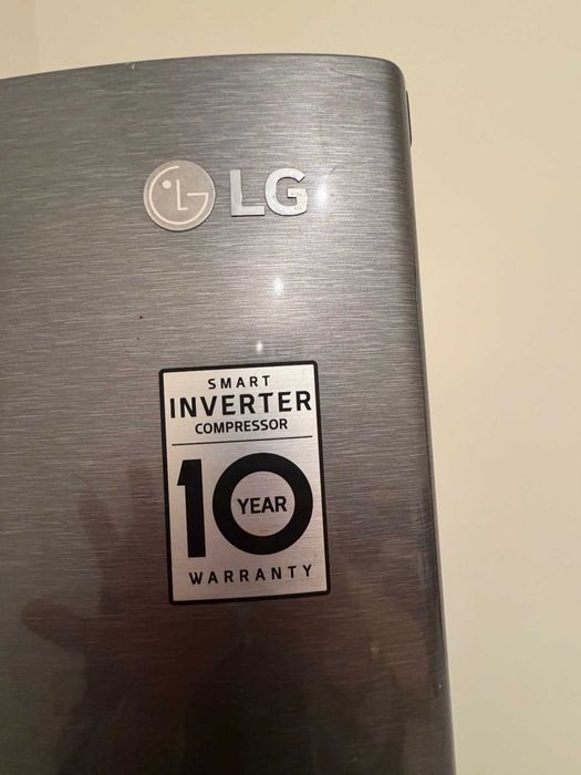 продам холодильник lg