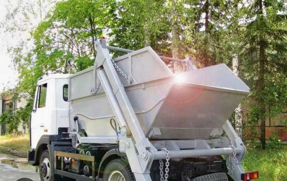 Вывоз мусора, контейнер в бункерах!