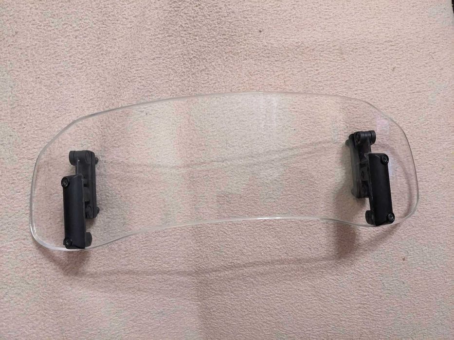 Дефлектори за мотоциклетна слюда