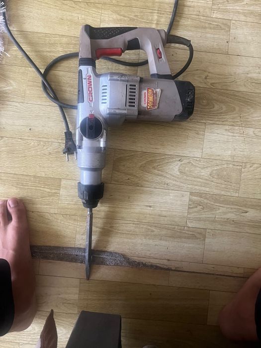 Перфоратор Crown CT18188 V 1500w