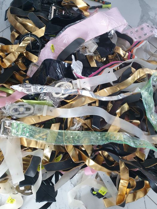 Curele dama. Noi. Engross. 100 bucati pentru 200 lei