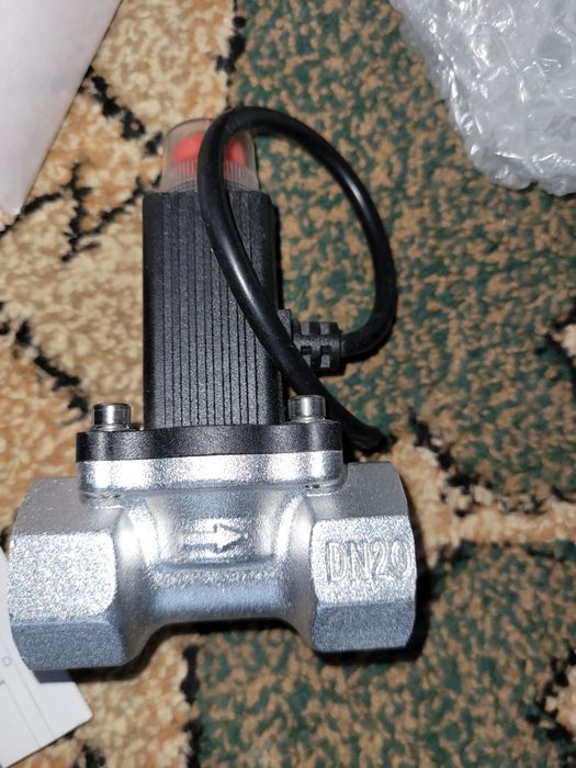 Set electrovalva și detector de gaz