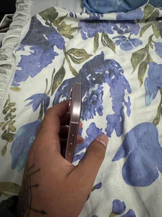 Iphone 15 128GB TOP