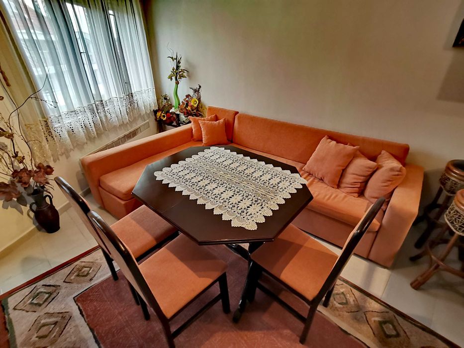 Дава се под наем Двустаен апартамент в Бургас, Възраждане - 65 кв.м за 204 € - Снимка #2