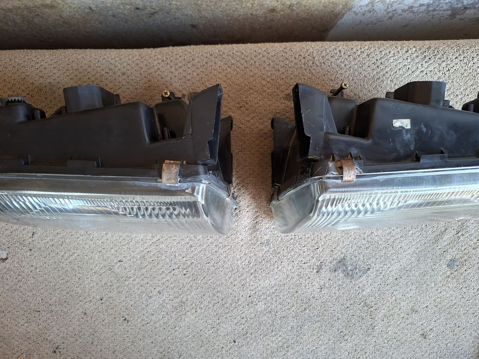 Фары митсубиси  пажеро в оригинале