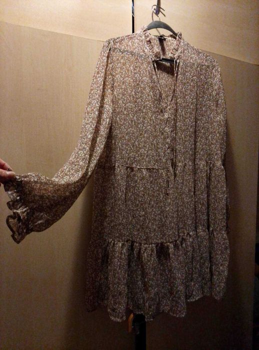 Детска рокля, блузка с голи рамене