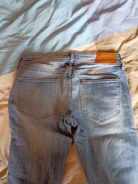 Дамски дънки - Zara Basic, Mango, Stradivarius, HM - Топ цени !