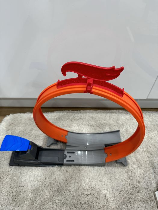 Hot wheels писта