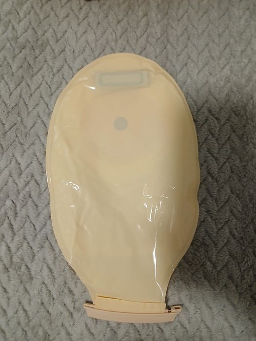 Cutie pungi stomă STEADLIVE – noi