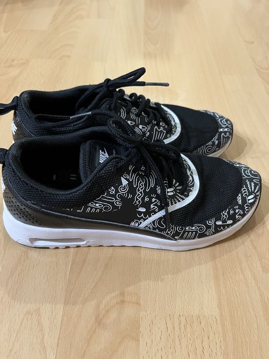 Nike Air Max Thea 37.5 размер
