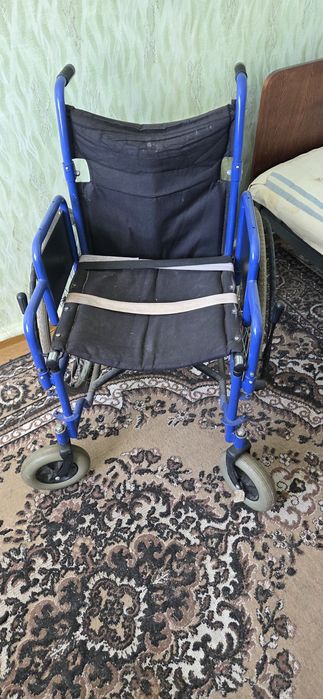 Инвалидная коляска б/у