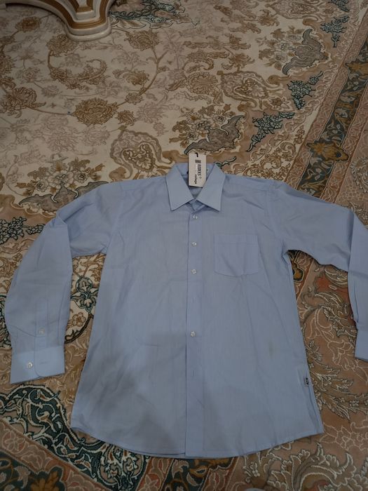 Новые рубашки с америки 65% хлопок голубая одна осталась одна