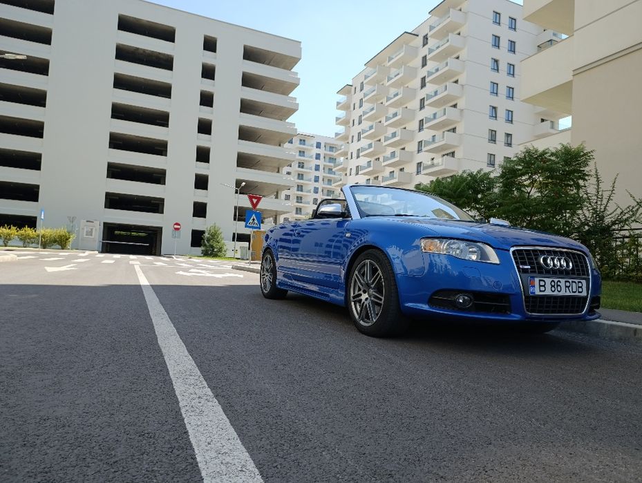 AUDI A4 0 — imagine 4