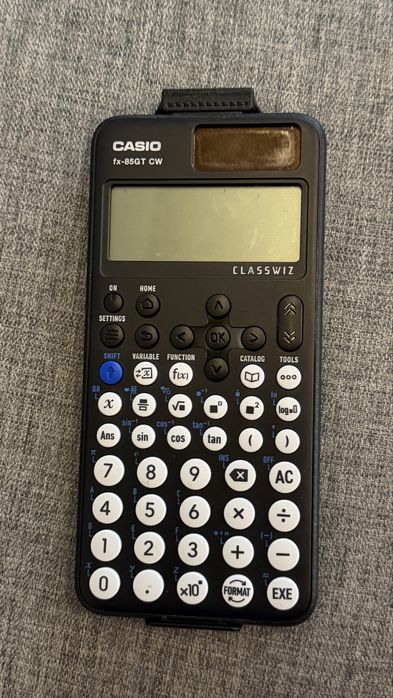 Калкулатор CASIO fx-85GT CW