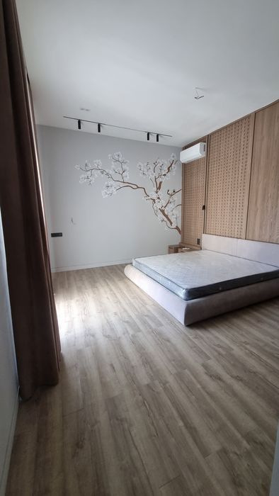 Центр луначарского 2 соток  Дом в стиле HI-TECH Собственник