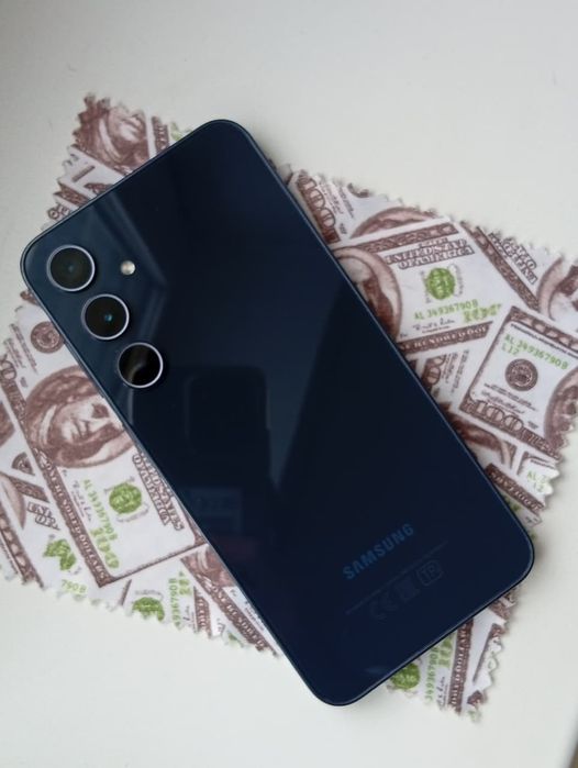 самсунг А35 5G 8/256