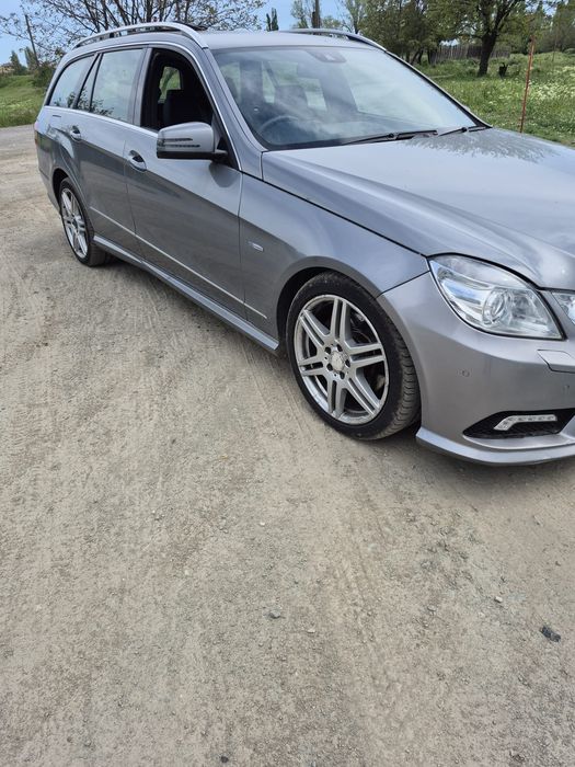 Capotă,aripi,bara,faruri,grilă,                                          Mercedes Eclass w212 AMG