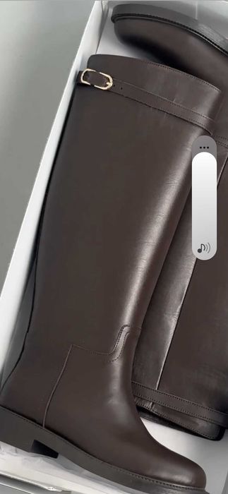 Ботуши зимни кожани, стелка 25,5см. Цена 230л.