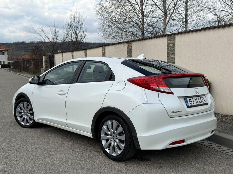 Honda Civic 1.6 diesel / 2013 - stare perfecta - recent inmatriculat