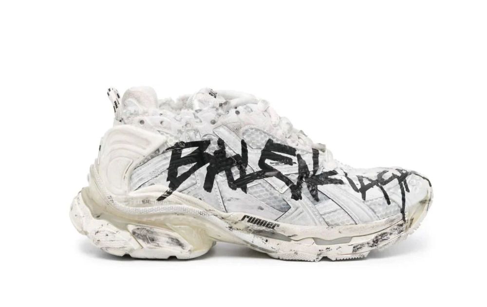 Balenciaga "runner" Graffiti