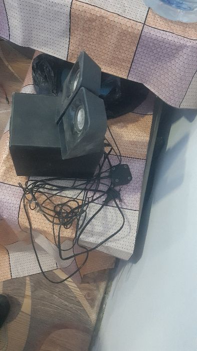 Kompyuter sombufer bor