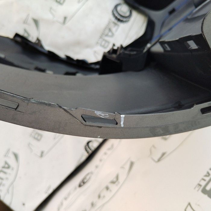 Bara spate Volkswagen Touareg CR R-Line an 2018-2019-2020-2021-2022