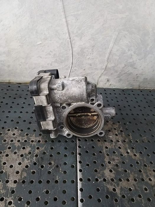 Clapeta acceleratie 1.4 tsi vw golf 5 1k 03c133062d