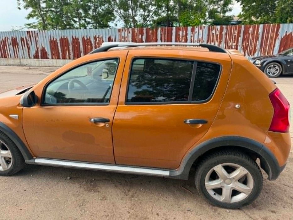 dacia sandero stepawy 1.6 на части дачия сандеро степуей