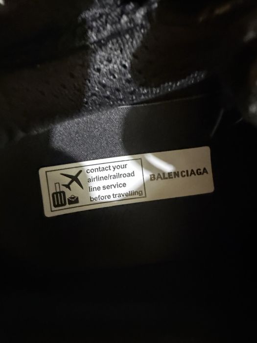 Balenciaga Runner LED