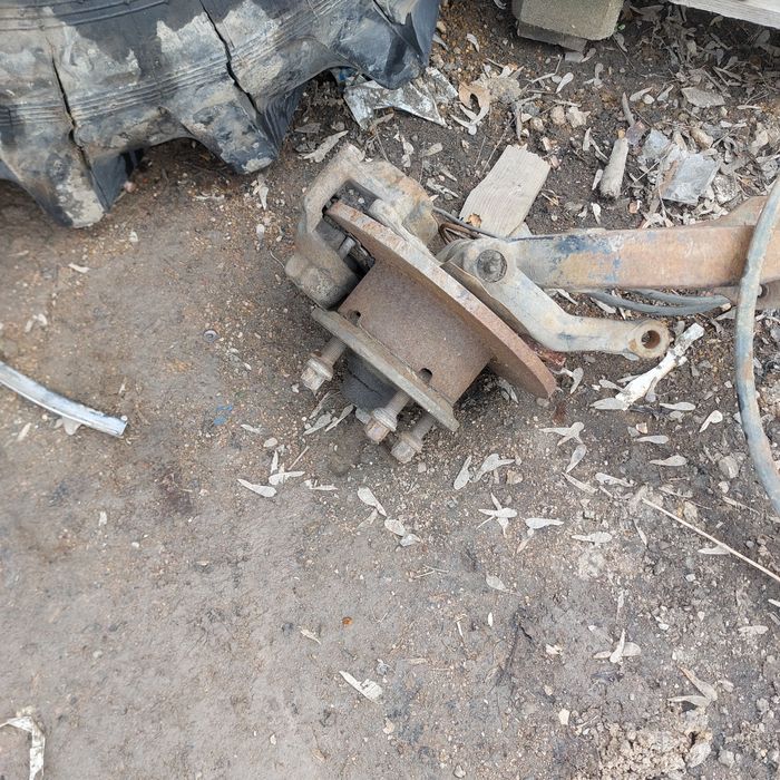 Продам балку мерседес