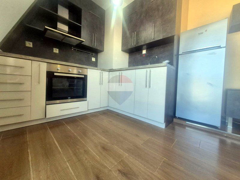 Двустаен апартамент, кв. Възраждане 1, гр. Варна Т4808