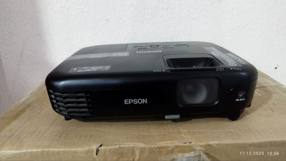 Проектор Epson EB-S02 (VGA)
