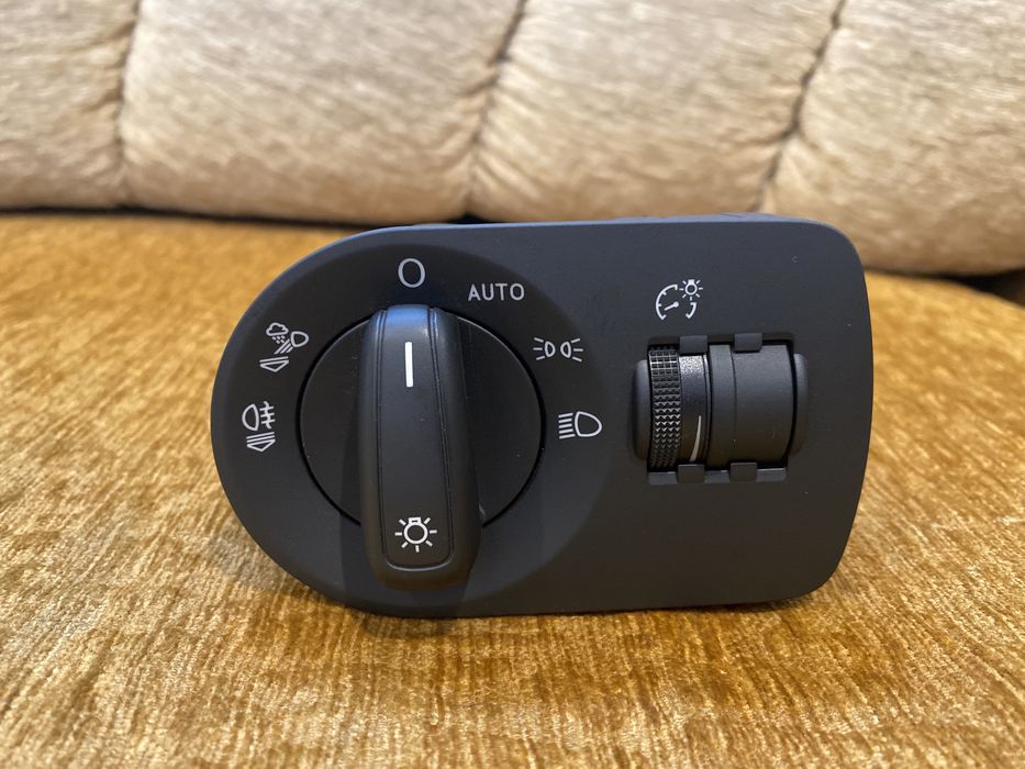 Bloc lumini / Comutator lumini Audi Q3 8U : 8X1941531AM